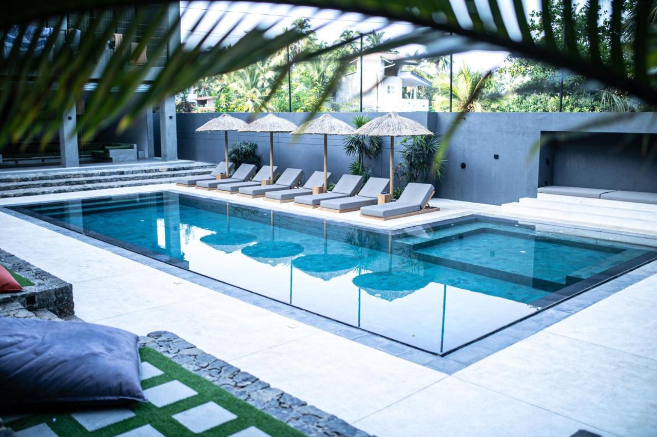 The Salty Pelican Yoga & Surf Retreat Dikwella Extérieur photo